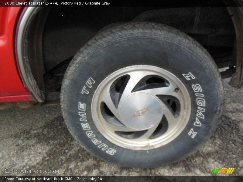  2000 Blazer LS 4x4 Wheel