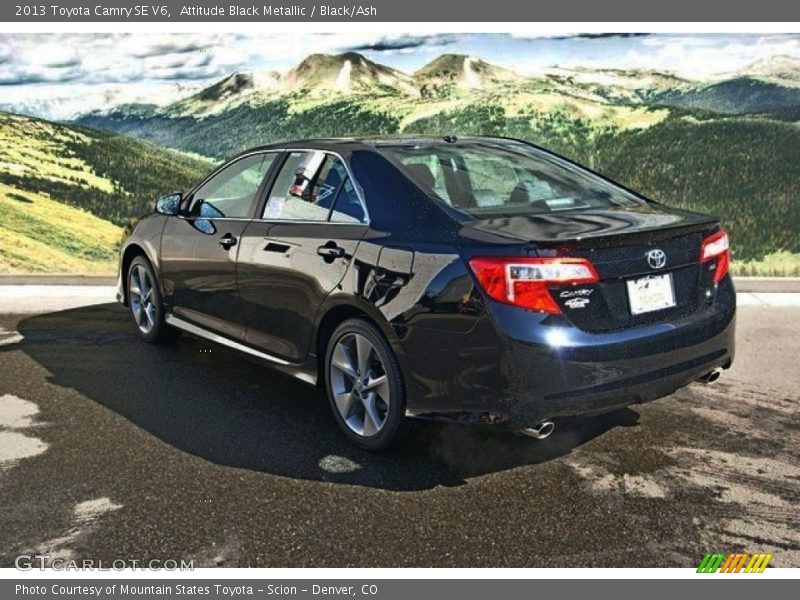 Attitude Black Metallic / Black/Ash 2013 Toyota Camry SE V6