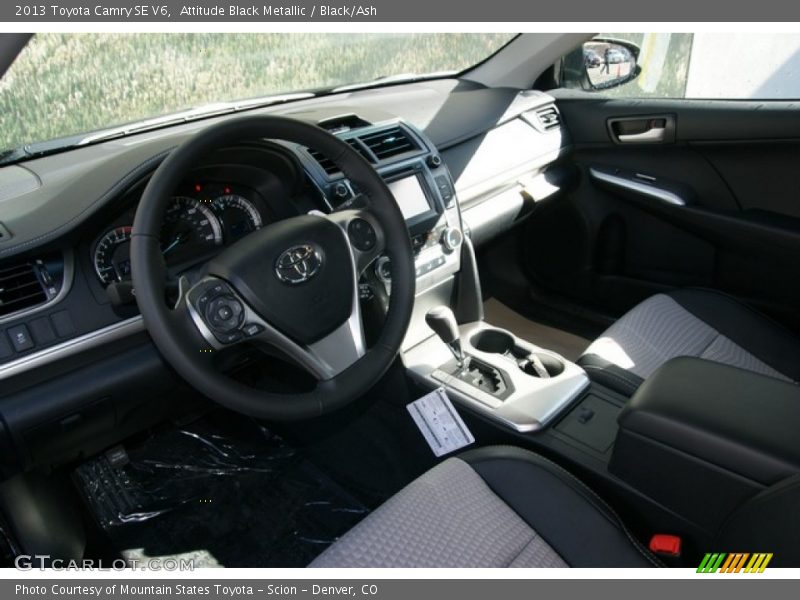 Attitude Black Metallic / Black/Ash 2013 Toyota Camry SE V6