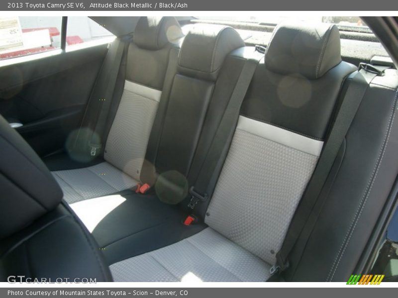 Attitude Black Metallic / Black/Ash 2013 Toyota Camry SE V6