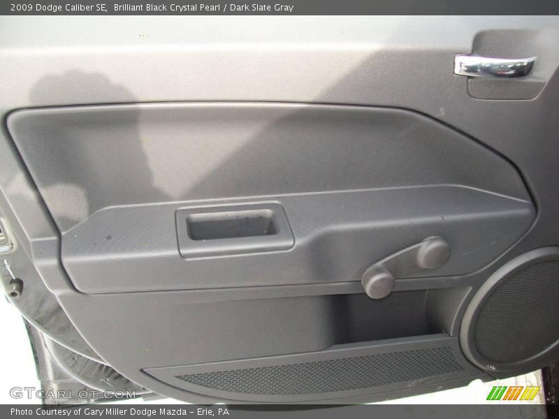 Brilliant Black Crystal Pearl / Dark Slate Gray 2009 Dodge Caliber SE