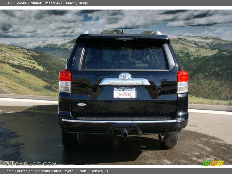 Black / Beige 2013 Toyota 4Runner Limited 4x4