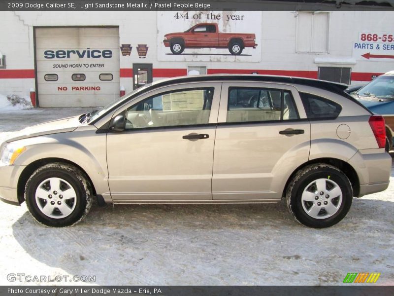 Light Sandstone Metallic / Pastel Pebble Beige 2009 Dodge Caliber SE