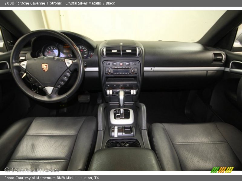 Dashboard of 2008 Cayenne Tiptronic