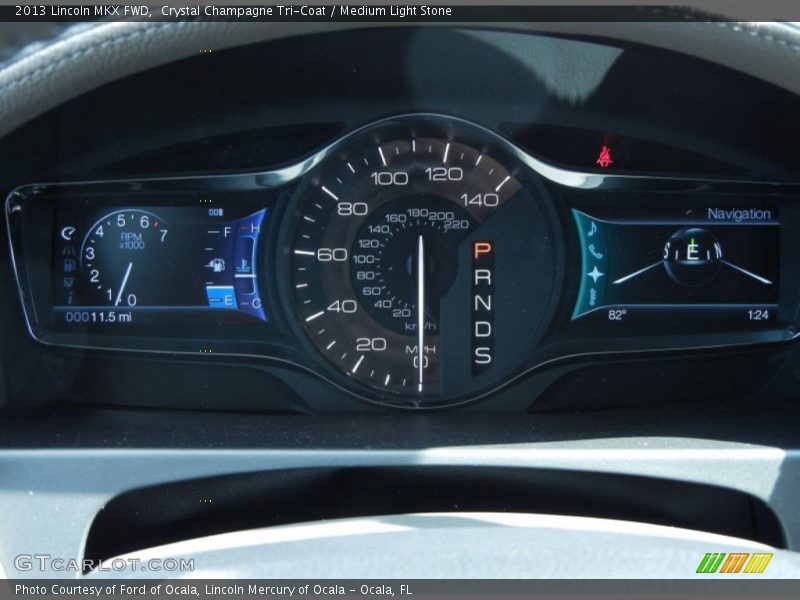 Crystal Champagne Tri-Coat / Medium Light Stone 2013 Lincoln MKX FWD