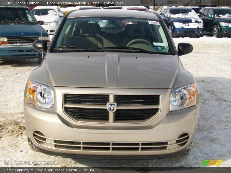 Light Sandstone Metallic / Pastel Pebble Beige 2009 Dodge Caliber SE