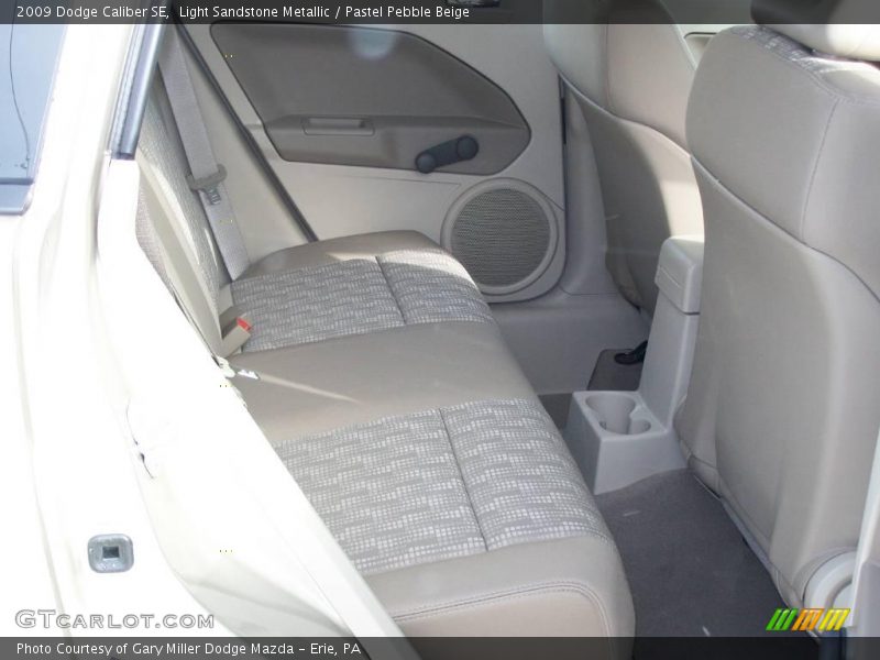 Light Sandstone Metallic / Pastel Pebble Beige 2009 Dodge Caliber SE