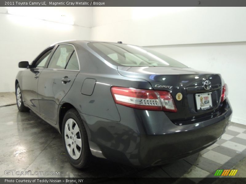Magnetic Gray Metallic / Bisque 2011 Toyota Camry LE