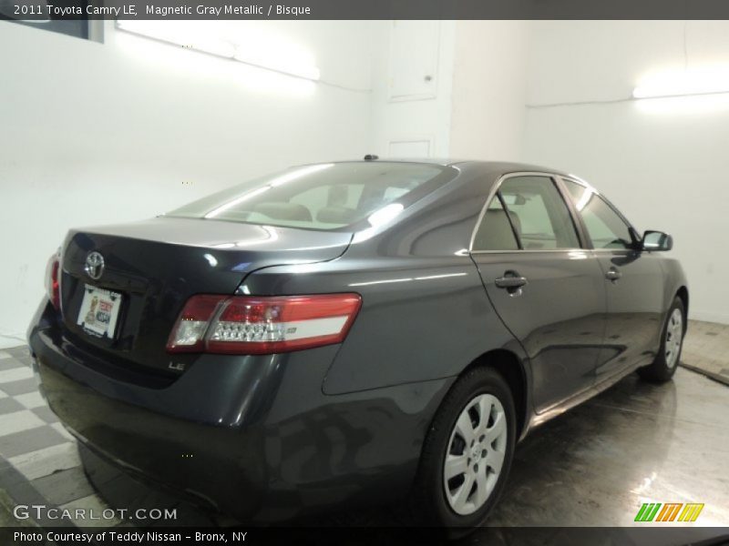 Magnetic Gray Metallic / Bisque 2011 Toyota Camry LE