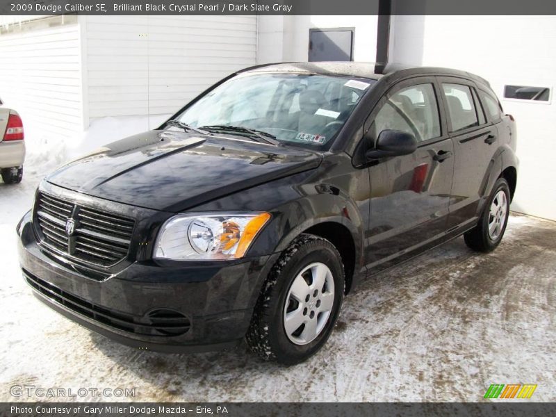 Brilliant Black Crystal Pearl / Dark Slate Gray 2009 Dodge Caliber SE