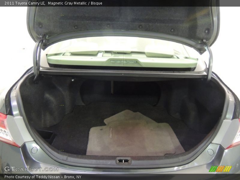 Magnetic Gray Metallic / Bisque 2011 Toyota Camry LE