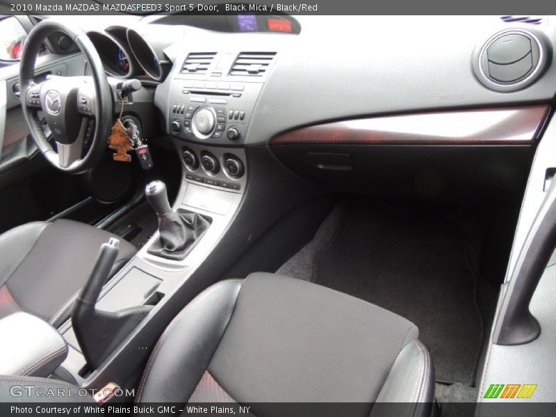 Dashboard of 2010 MAZDA3 MAZDASPEED3 Sport 5 Door