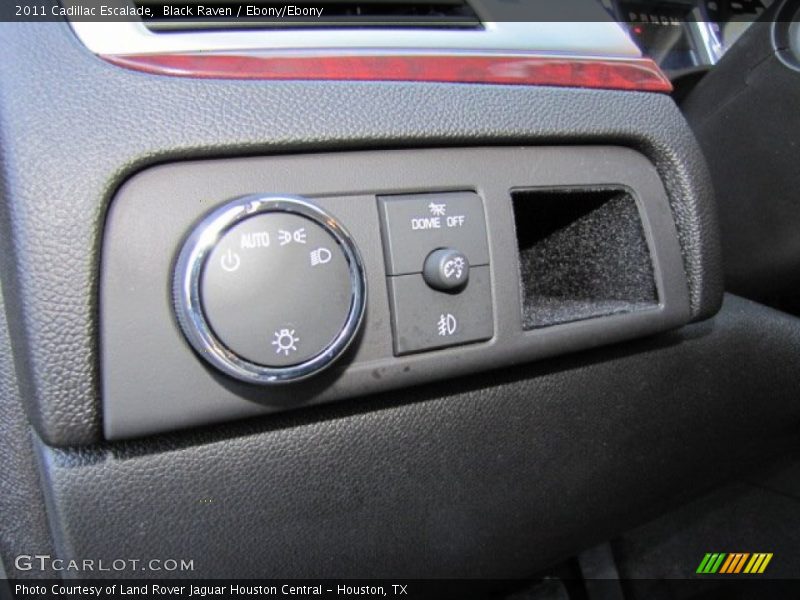 Black Raven / Ebony/Ebony 2011 Cadillac Escalade