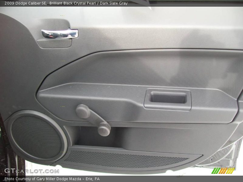 Brilliant Black Crystal Pearl / Dark Slate Gray 2009 Dodge Caliber SE