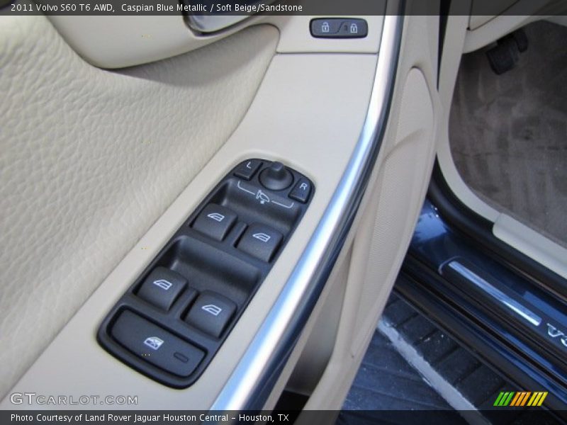 Controls of 2011 S60 T6 AWD