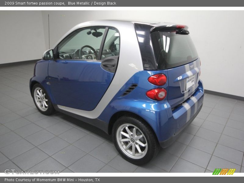 Blue Metallic / Design Black 2009 Smart fortwo passion coupe