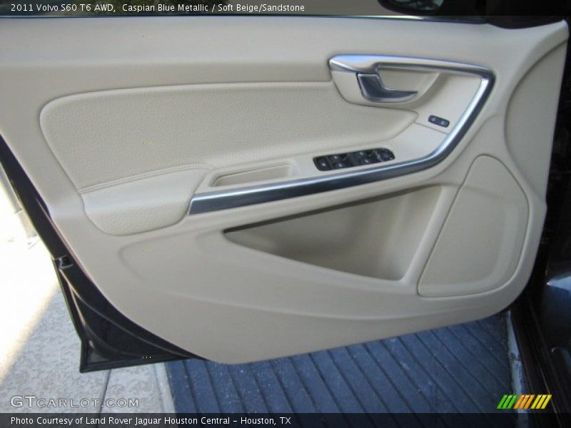 Door Panel of 2011 S60 T6 AWD