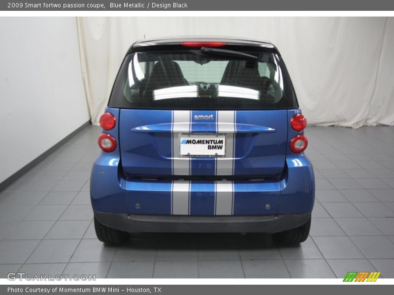 Blue Metallic / Design Black 2009 Smart fortwo passion coupe