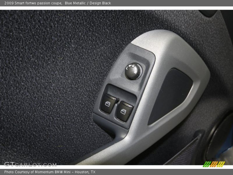 Blue Metallic / Design Black 2009 Smart fortwo passion coupe