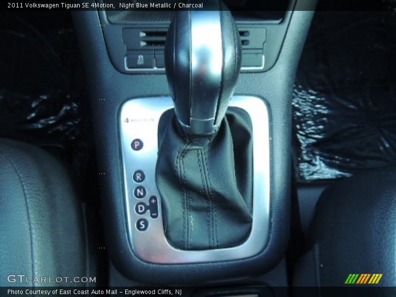 Night Blue Metallic / Charcoal 2011 Volkswagen Tiguan SE 4Motion