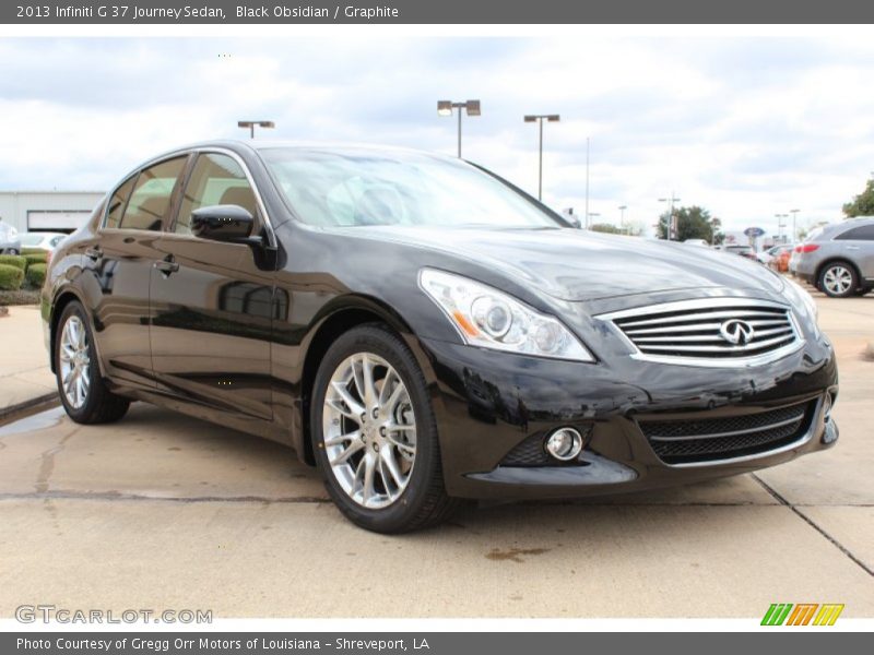 Front 3/4 View of 2013 G 37 Journey Sedan