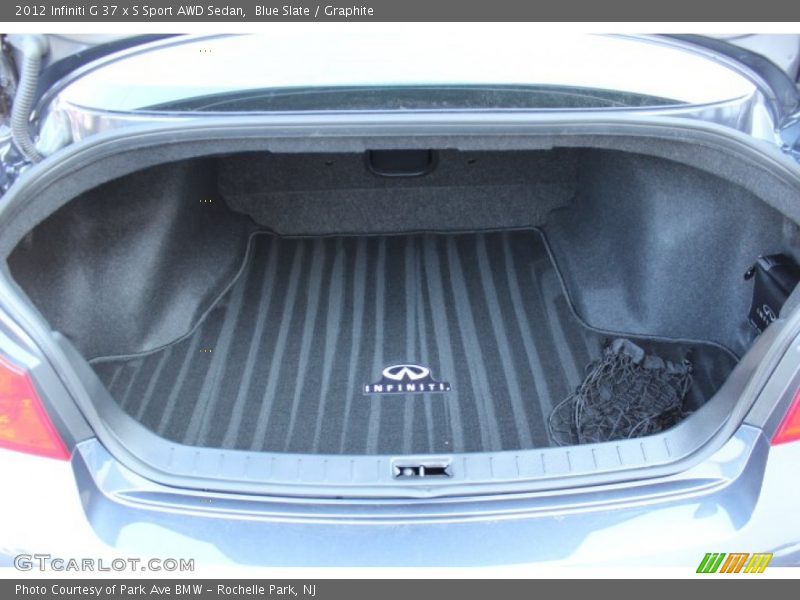  2012 G 37 x S Sport AWD Sedan Trunk