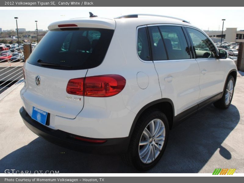 Candy White / Black 2012 Volkswagen Tiguan SE