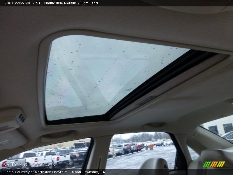 Nautic Blue Metallic / Light Sand 2004 Volvo S80 2.5T