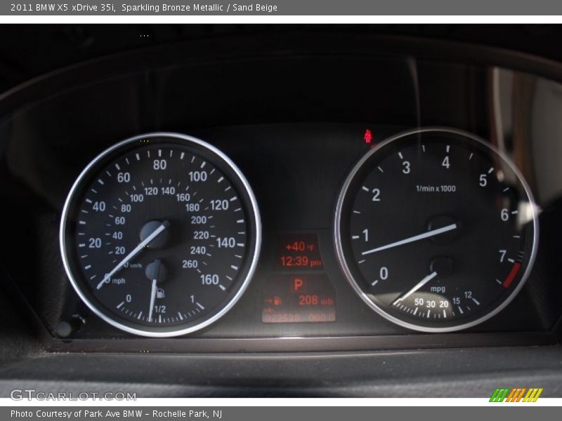 Sparkling Bronze Metallic / Sand Beige 2011 BMW X5 xDrive 35i