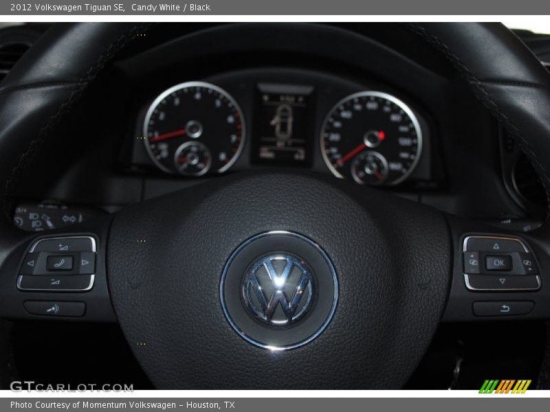 Candy White / Black 2012 Volkswagen Tiguan SE