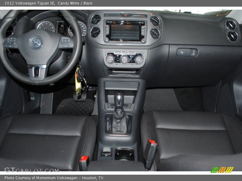 Candy White / Black 2012 Volkswagen Tiguan SE