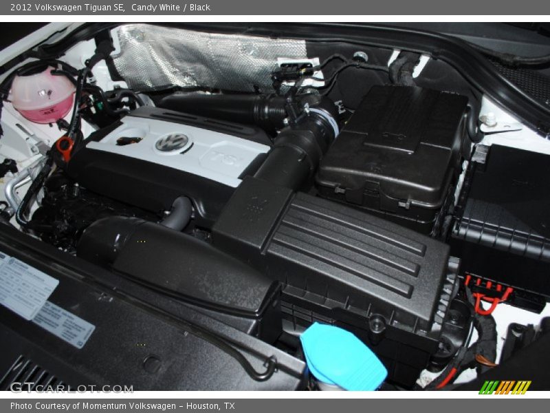 Candy White / Black 2012 Volkswagen Tiguan SE