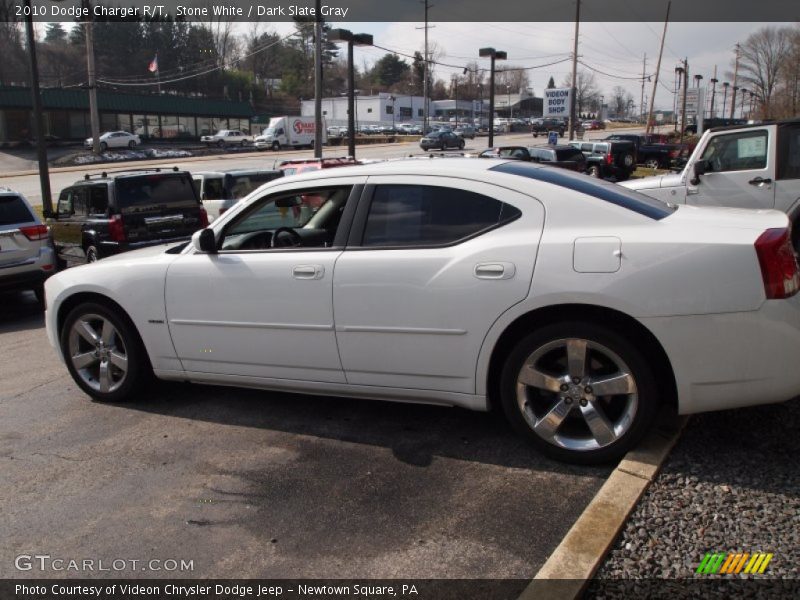 Stone White / Dark Slate Gray 2010 Dodge Charger R/T