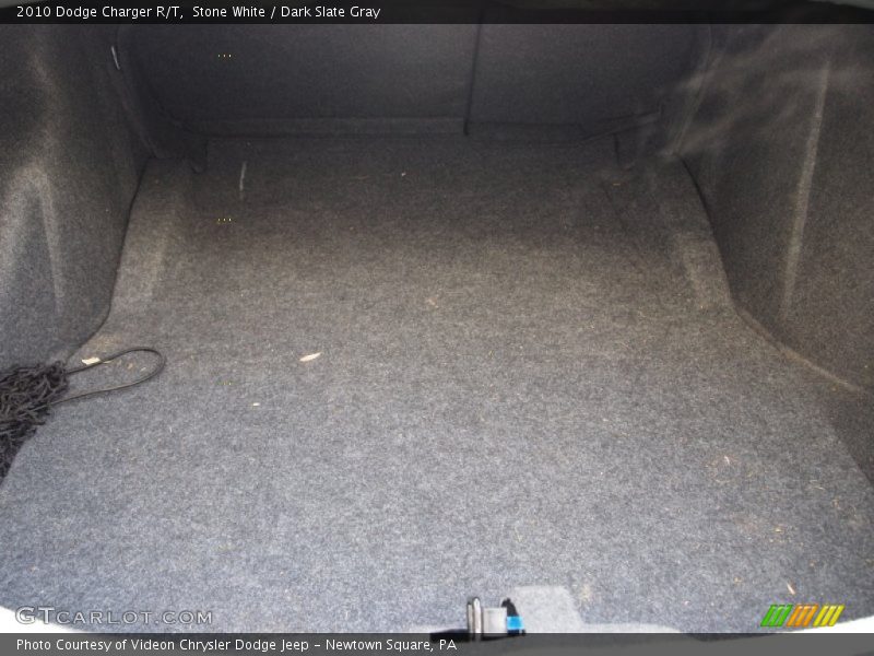 Stone White / Dark Slate Gray 2010 Dodge Charger R/T