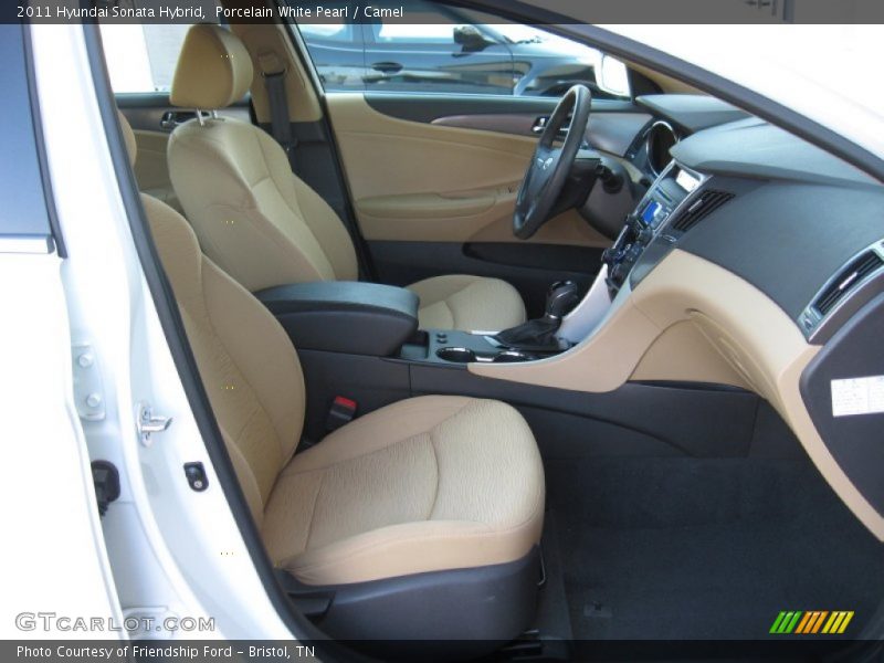 Front Seat of 2011 Sonata Hybrid