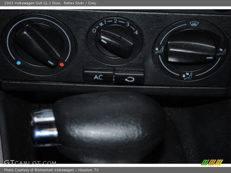 Reflex Silver / Grey 2003 Volkswagen Golf GL 2 Door