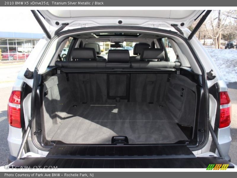 Titanium Silver Metallic / Black 2010 BMW X5 xDrive35d