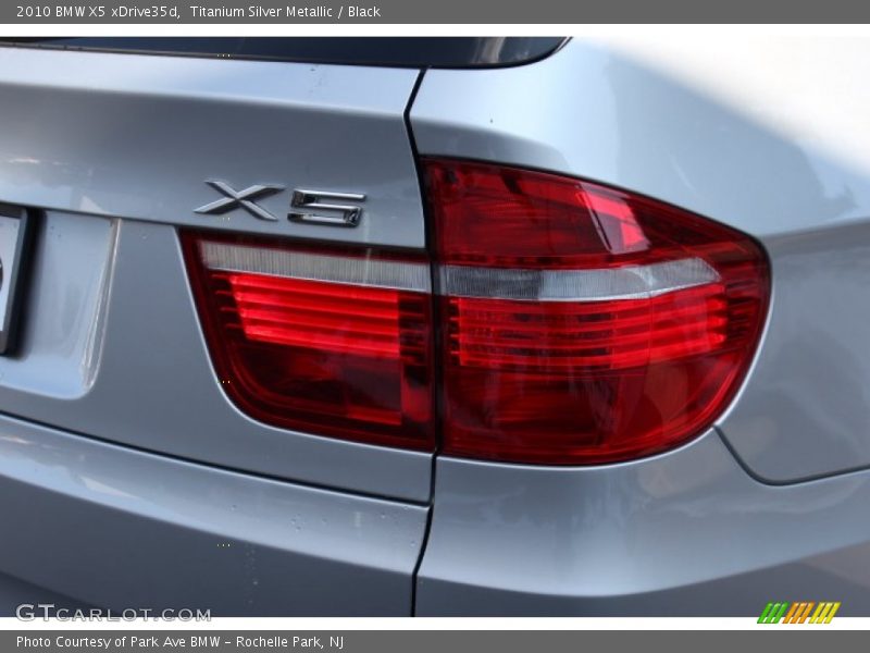 Titanium Silver Metallic / Black 2010 BMW X5 xDrive35d