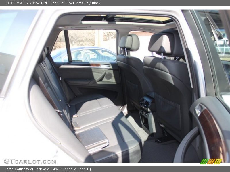 Titanium Silver Metallic / Black 2010 BMW X5 xDrive35d