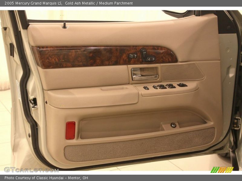 Gold Ash Metallic / Medium Parchment 2005 Mercury Grand Marquis LS
