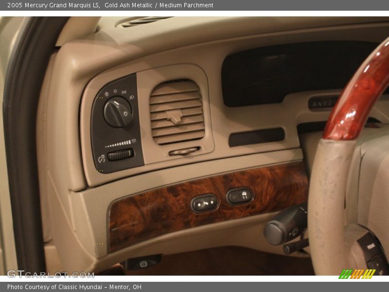 Gold Ash Metallic / Medium Parchment 2005 Mercury Grand Marquis LS