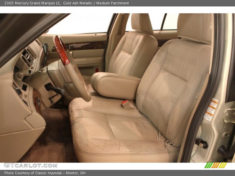 Gold Ash Metallic / Medium Parchment 2005 Mercury Grand Marquis LS