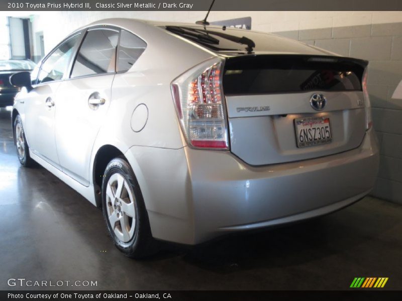 Classic Silver Metallic / Dark Gray 2010 Toyota Prius Hybrid III