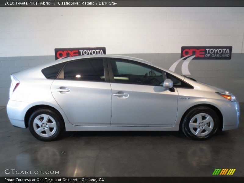 Classic Silver Metallic / Dark Gray 2010 Toyota Prius Hybrid III