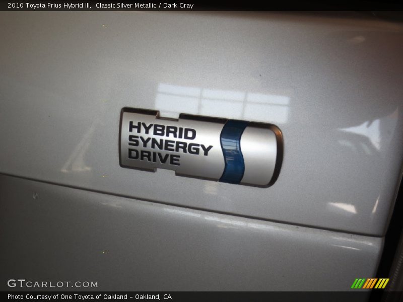 Classic Silver Metallic / Dark Gray 2010 Toyota Prius Hybrid III