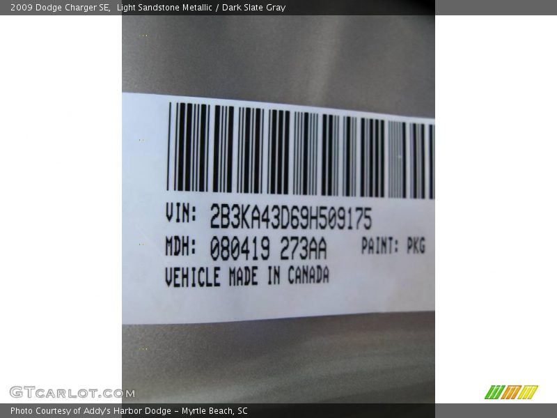 Light Sandstone Metallic / Dark Slate Gray 2009 Dodge Charger SE