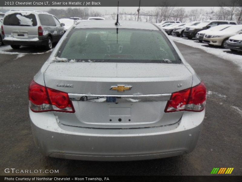 Silver Ice Metallic / Jet Black 2013 Chevrolet Cruze LT