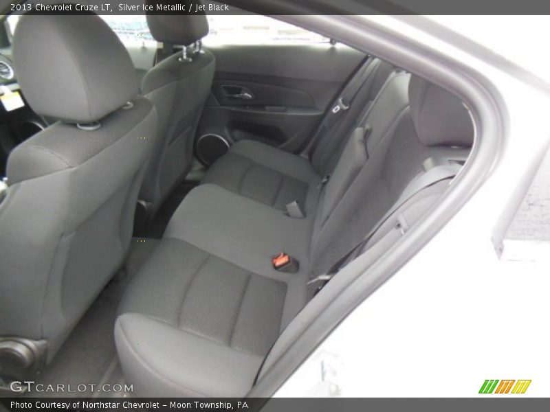 Silver Ice Metallic / Jet Black 2013 Chevrolet Cruze LT