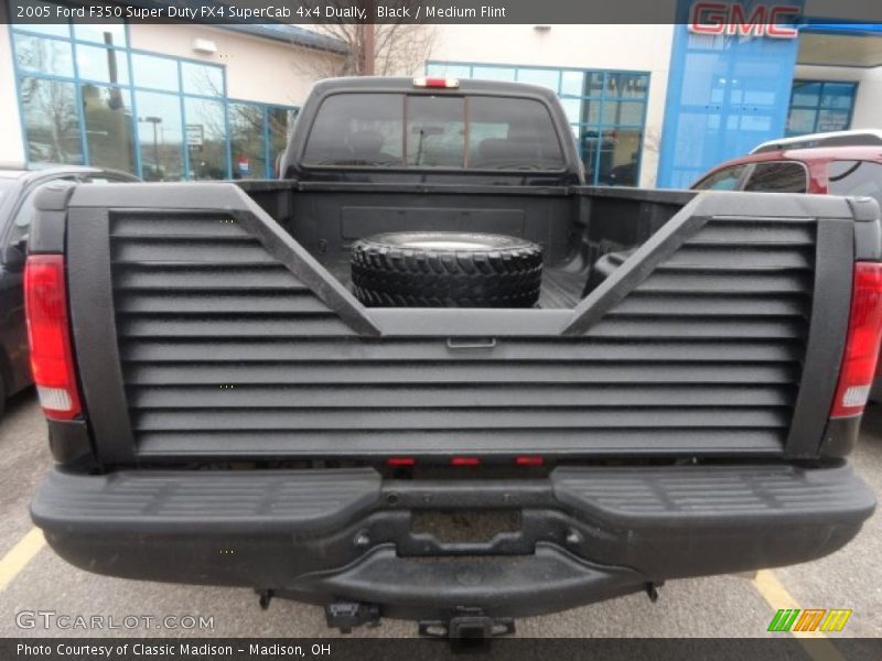 Black / Medium Flint 2005 Ford F350 Super Duty FX4 SuperCab 4x4 Dually