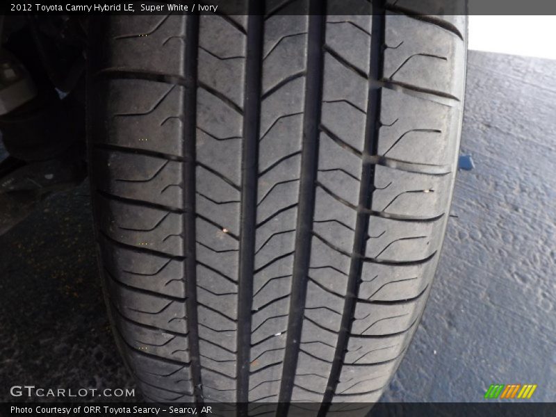 Super White / Ivory 2012 Toyota Camry Hybrid LE